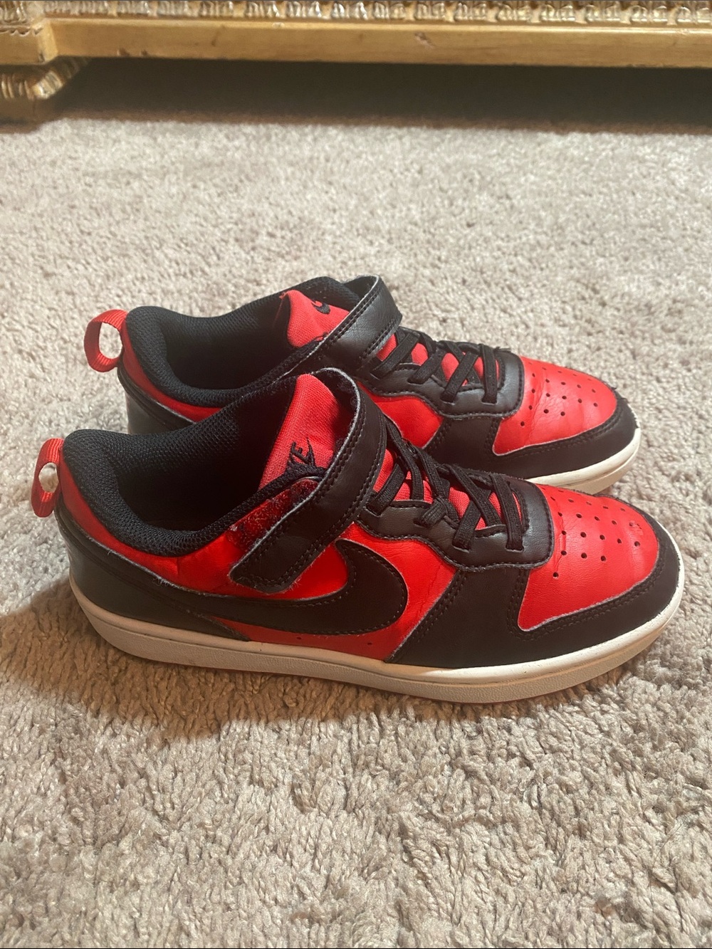 Nike Court Borough Kids Red and Black trainers Sneakers - low unisex 2.5 US